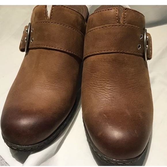 NWOB Women’s Boc Born Concept Brown Clog - Picture 7 of 9